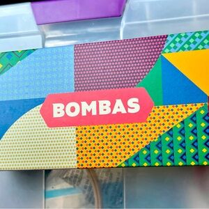 NEW Bombas Socks 4 pack gift box unisex
